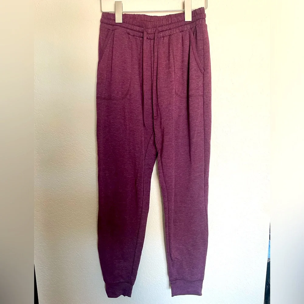 🪼 4/$12 GUC Women’s Jogger Sweat Pant - Picture 1 of 4